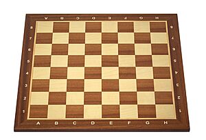 Archivo:Chess game Staunton No. 6 perfil view 5