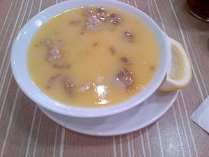 Archivo:Dil çorbası (Tongue soup)