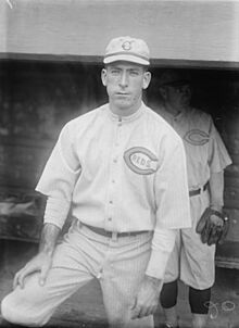 Dolf Luque, Cincinnati NL (baseball) LCCN2014709351 (cropped).jpg