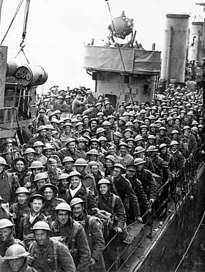 Archivo:Dunkirk 26-29 May 1940 H1628