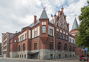Archivo:Eesti Pank Museum (Banco Estonio), Tallin, Estonia, 2012-08-05, DD 04