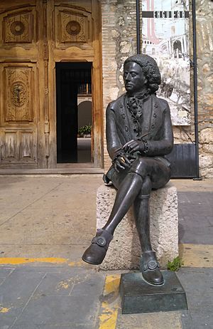 Archivo:Estatua de Manuel Tolsá, Enguera (Valencia)