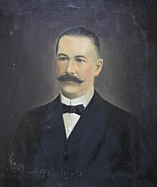 Gobernador Luis Linares.jpg