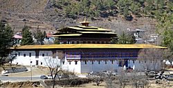 Archivo:Haa-Dzong Bhutan