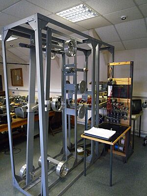 Archivo:Heathrobinsonmachine tnmoc