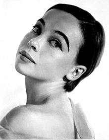 Leslie Caron-publicity.JPG