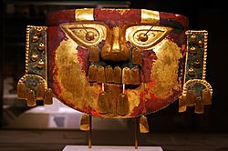 Archivo:Mascara lambayeque ( museo de Sican)