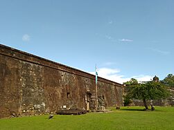 Archivo:Omoa Fortress main entrance