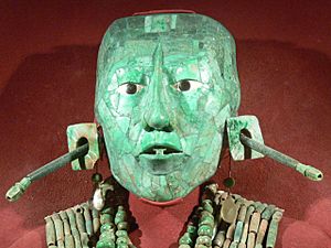 Archivo:Palenque - Maske des Pakal