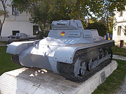 Archivo:Panzer I Ausf. A at El Golos
