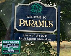 Paramus welcome sign.jpg