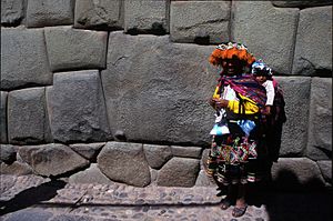 Archivo:Perou-Cusco 9923a