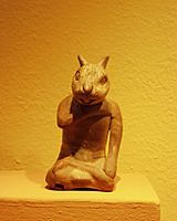 Puebla - Museo Amparo - Chat pris à la gorge maya Jaina 700 dC