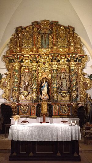 Archivo:Retablo barroco de Huertapelayo
