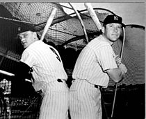 Archivo:Roger Maris and Mickey Mantle