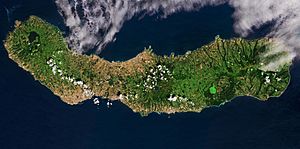 Imagen de satélite de la isla de São Miguel.