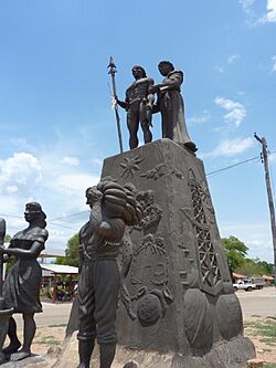 Statue of Fray Francisco del Pilar in Cabezas Bolivia .jpg