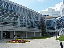 Archivo:University of Guelph Science Complex
