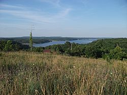 View of Beaver Lake from Prairie Creek, Arkansas.jpg