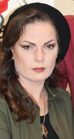 ZeenaSchreck BerlinGalleryWeekend2011.jpg