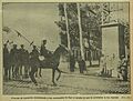 1917-08-14, La Mañana, Fuerzas de Lanceros custodiando á los encargados de fijar el bando en que se proclama la ley marcial, Pío