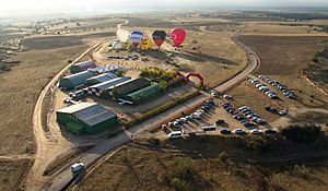 Archivo:Aeródromo de Villanueva-del-Pardillo