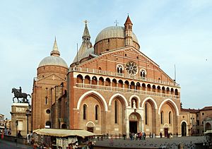 Archivo:Basilica di Sant'Antonio da Padova