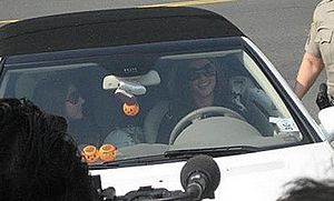 Archivo:Britney Spears car october 2007 (cropped)
