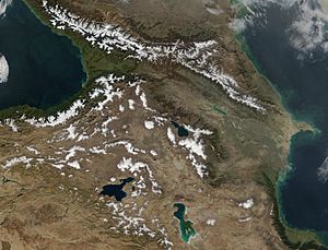 Archivo:Caucasus.A2001306.0815.250m