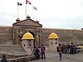 Enirejo de la fortikaĵo Real Felipe (Kajao, Peruo)