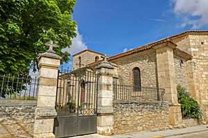 Archivo:Iglesia de San Mamés en Villanueva de Gumiel