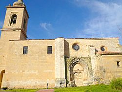 Archivo:Ircio - Iglesia de San Pedro 09