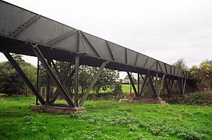 Archivo:Longden-on-Tern1