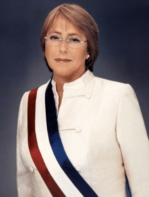 Archivo:MichelleBachelet2006Official