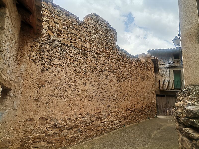 Muralla del castillo calatravo