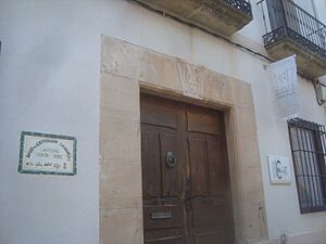 Archivo:Museo Histórico de Torrevelilla