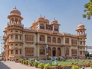 Archivo:PK Karachi asv2020-02 img17 Mohatta Palace