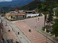 Archivo:Parque Principal Zetaquira