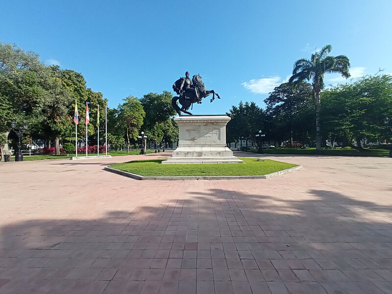 Plaza Bolívar (Maracay)