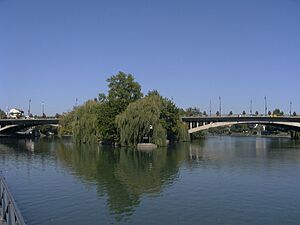 Archivo:Pont 2003