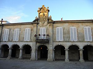 Archivo:Pontevedra capital Palacio barroco de Mugártegui