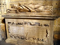 Archivo:Segovia - Catedral, Capilla del Cristo del Consuelo 11-Sepulcro del Obispo Diego de Covarrubias