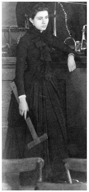 Archivo:Sophia Bennett at MIT in 1888