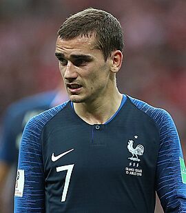 Archivo:Antoine Griezmann in 2018 (cropped)