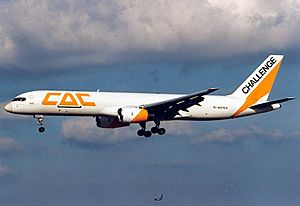 Archivo:Boeing 757-23APF, Challenge Air Cargo - CAC AN0197477