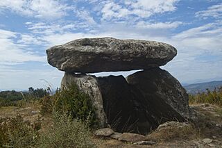 Dolmen de Ibirque.jpg