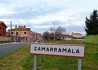 Entrada a Zamarramala.jpg