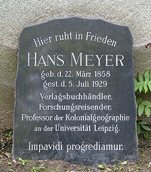 Archivo:Hans Meyer (geologist) Gravestone