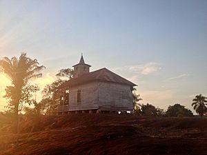 Archivo:Iglesia de cachuela esperanza