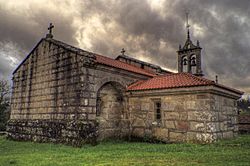 Igrexa parroquial de San Xoan da Riba, A Baña, Galicia, Spain.jpg